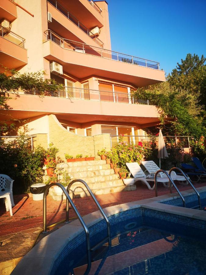 Complex Karia III Apartamento Kavarna Exterior foto