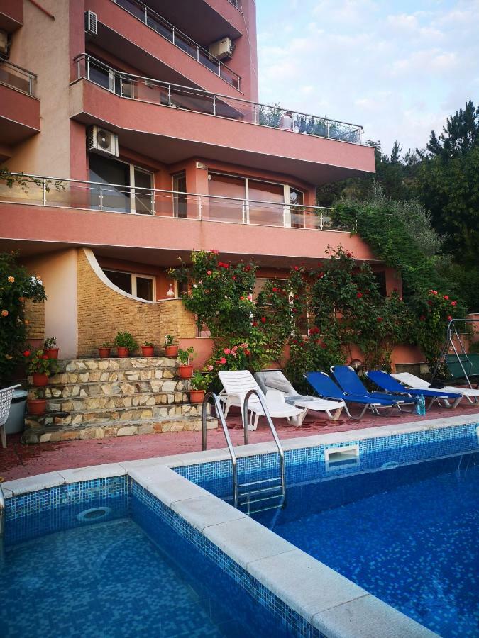 Complex Karia III Apartamento Kavarna Exterior foto